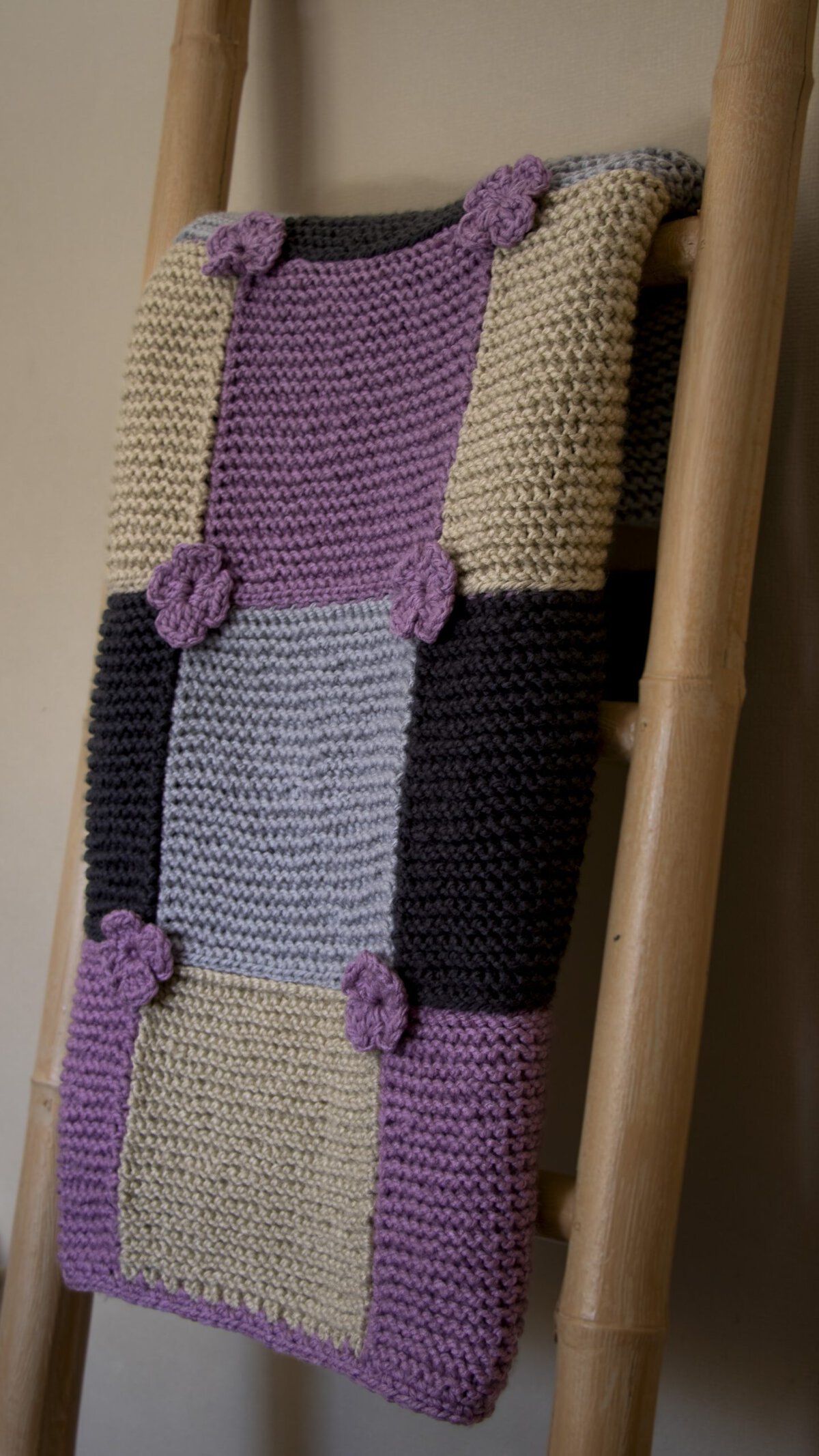 Conjunto Exclusivo de Piecera 2 Plazas y Cojines - Imagen 6