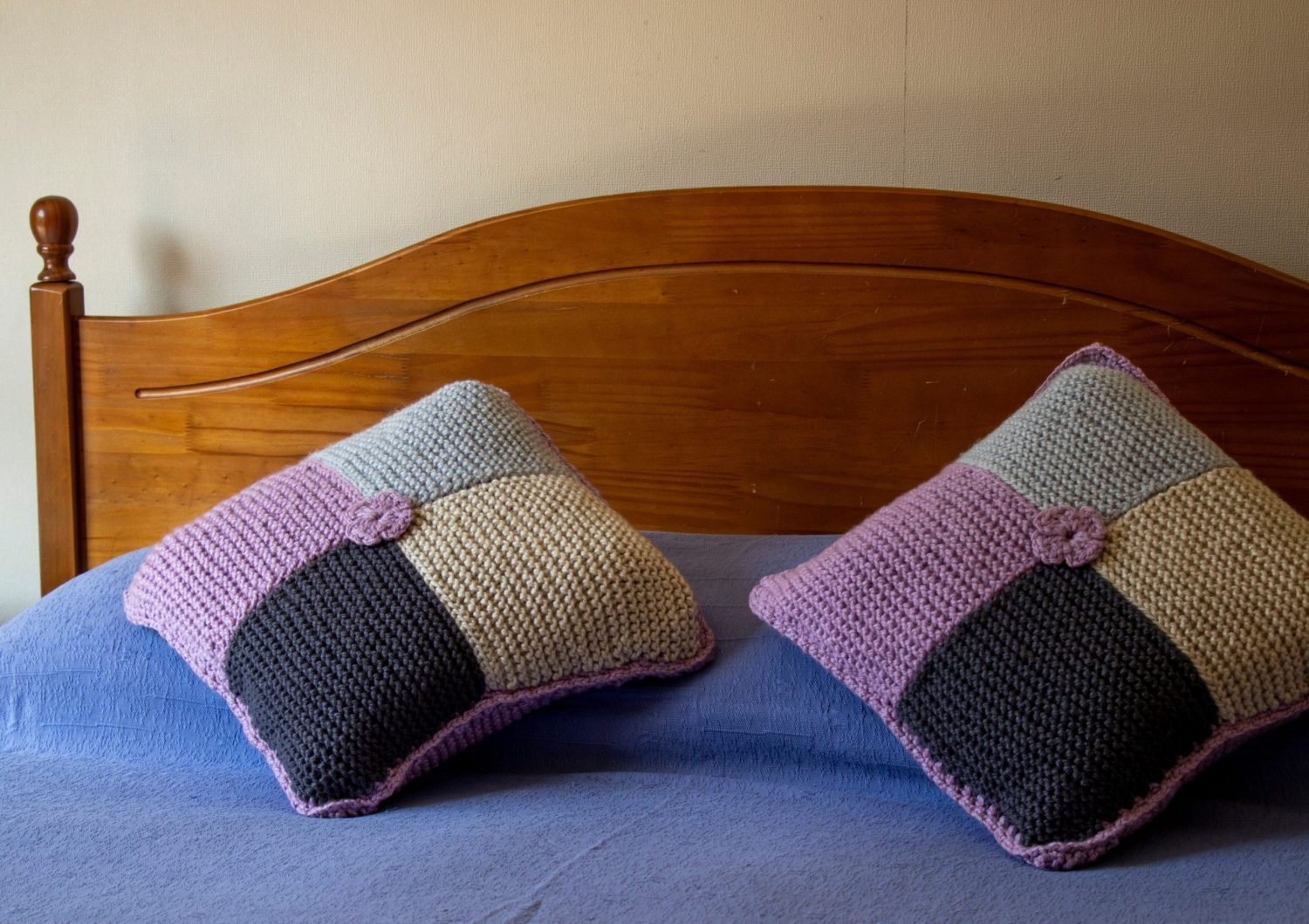 Conjunto Exclusivo de Piecera 2 Plazas y Cojines - Imagen 7